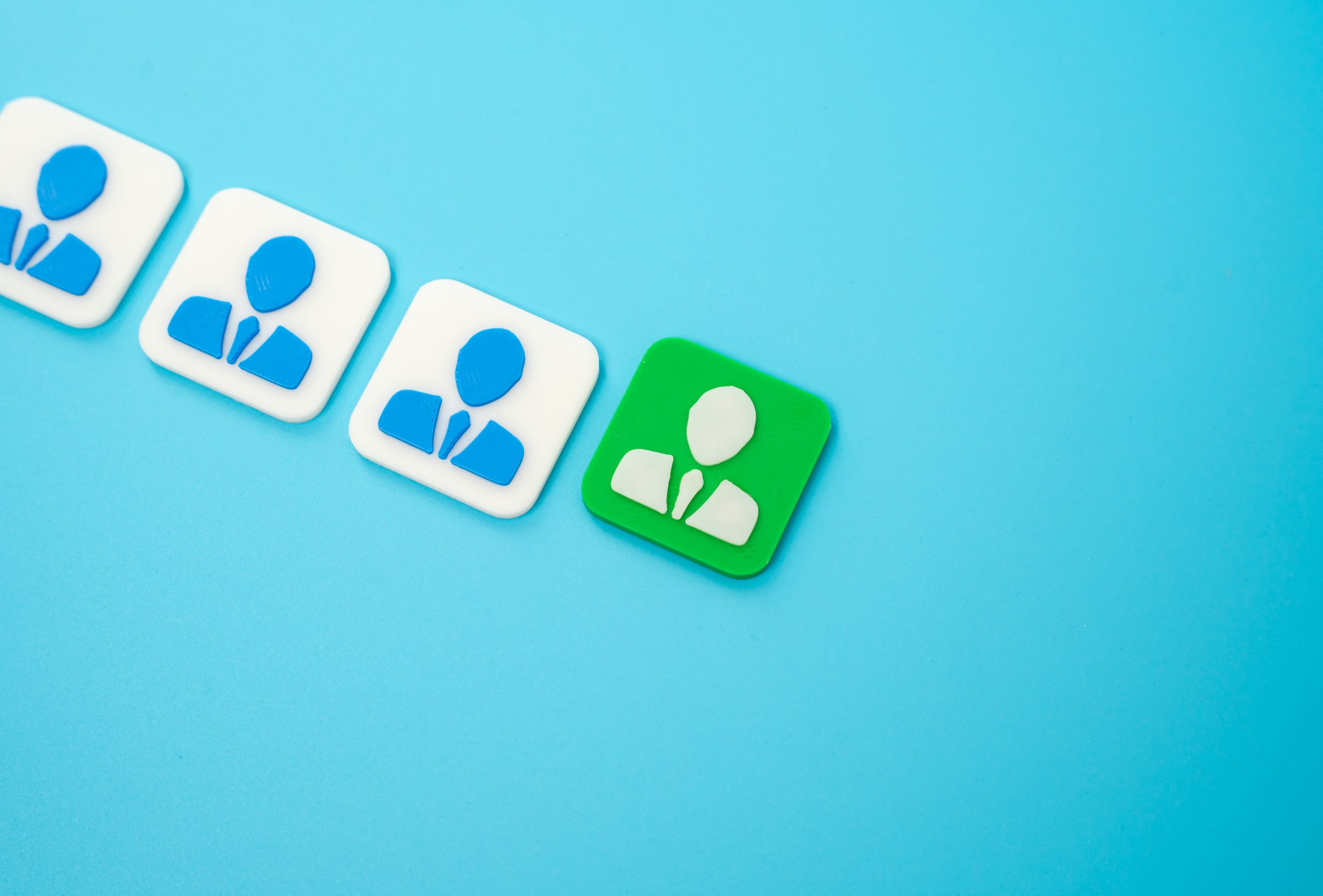 خطوات بسيطة لبناء “پروفايل” قوي في موقع ناسكم